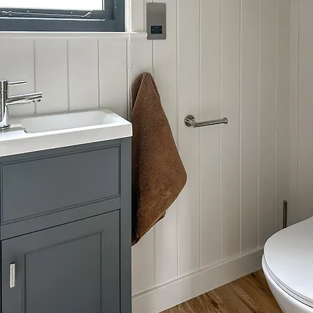 בית נופש Shepherds Hut - Uk52010 הרוגייט
